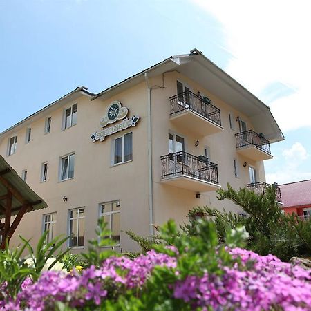 Edelweiss Hotell Poljana Exteriör bild