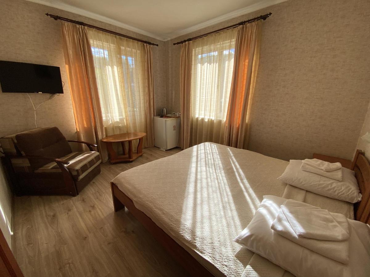 Edelweiss Hotell Poljana Exteriör bild