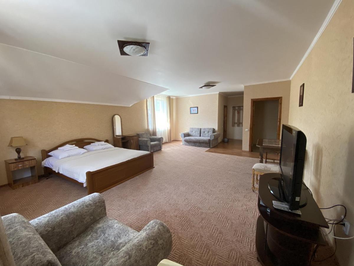 Edelweiss Hotell Poljana Exteriör bild